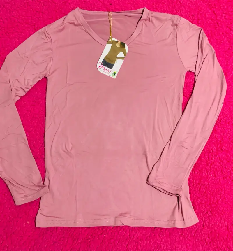 Polera manga larga de bambú y beetle - 1