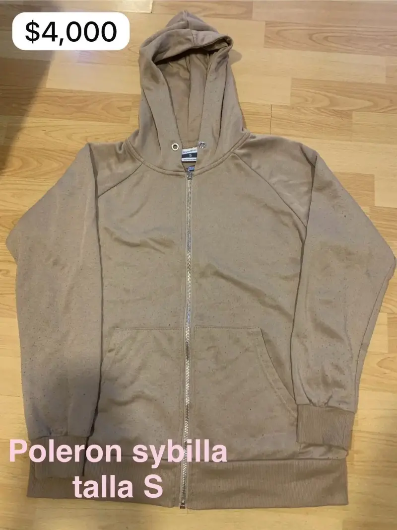 Polerón beige con capucha Sybilla