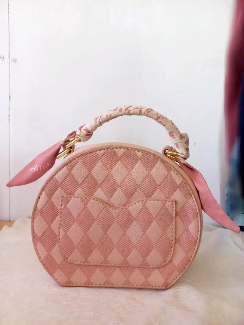 Bolso rosa con estampado geométrico - 6