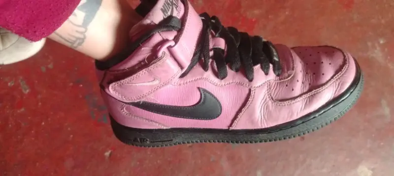 Zapatillas altas rosadas Nike - 1