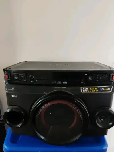 Parlante LG Bluetooth 220W - miniatura 1