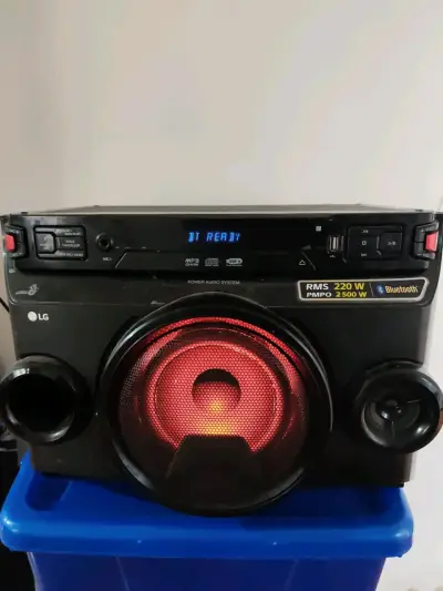 Parlante LG Bluetooth 220W - miniatura 3