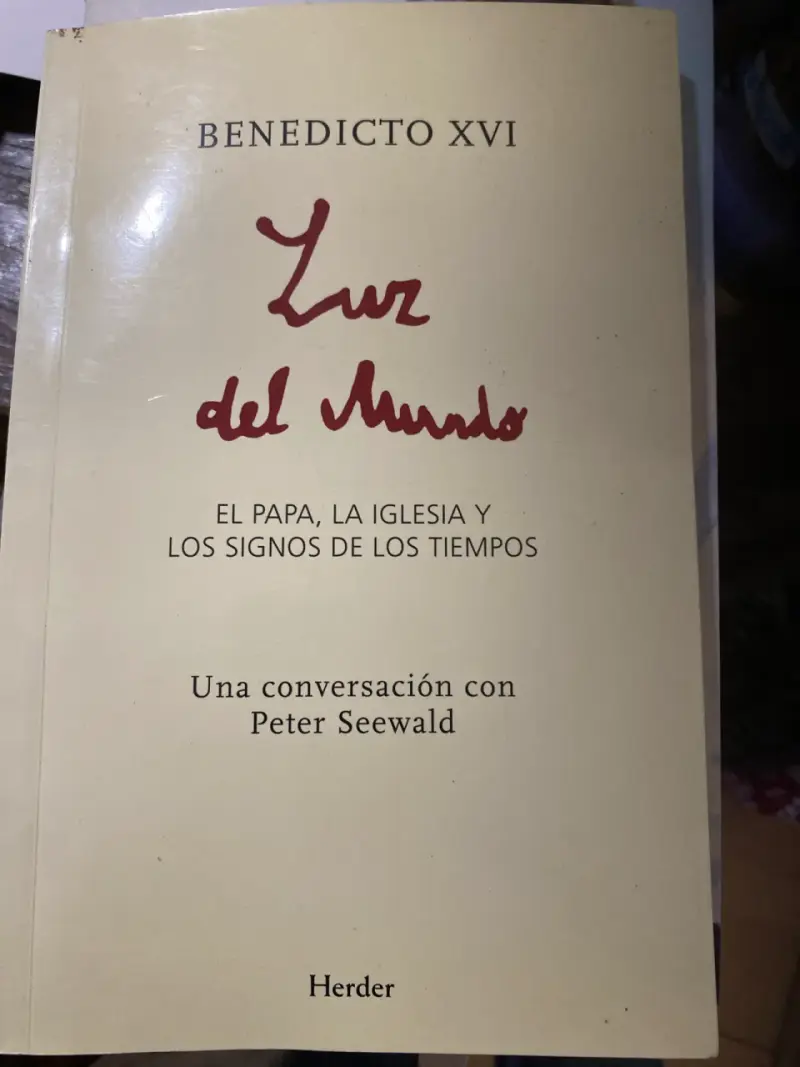 Libro Luz del Mundo - Benedicto XVI - 1