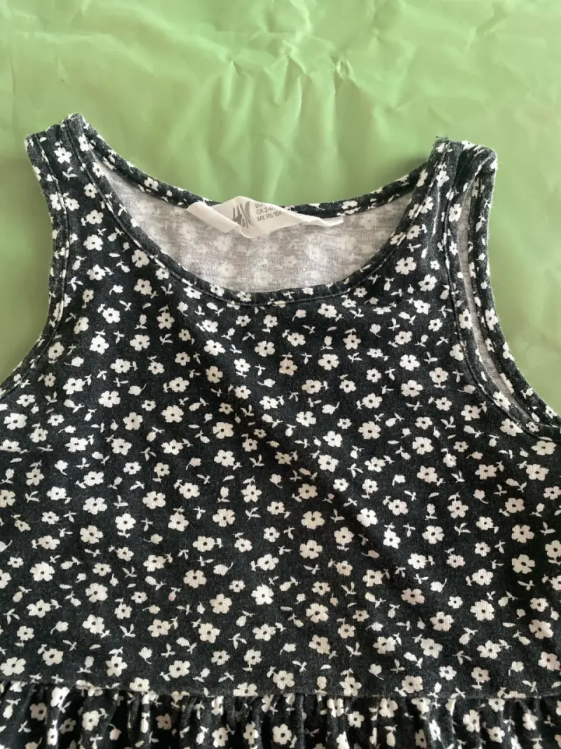 Vestido floreado negro - 2