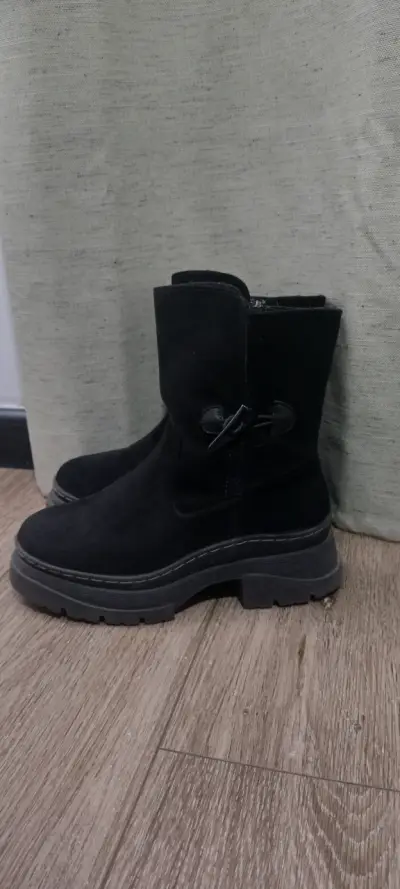 Botines negros simil gamuza - miniatura 2
