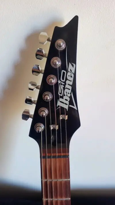 Guitarra eléctrica Ibanez Gio GRX70QA - miniatura 3