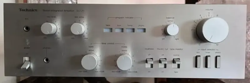 Amplificador Estéreo Technics SU-Z1 - 2