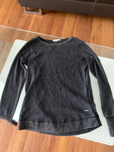 Poleron delgado negro/gris Maui&sons talla M. - miniatura 1