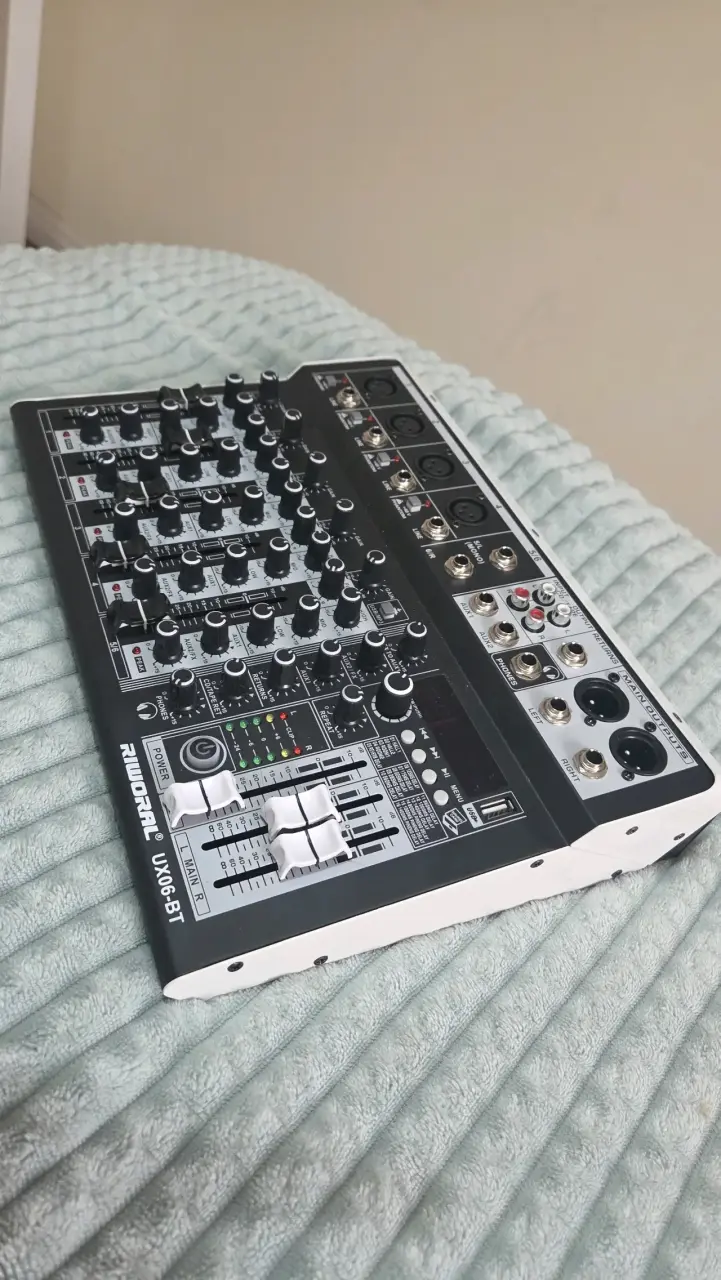 Mezclador de audio Riworal UX06-BT - 1