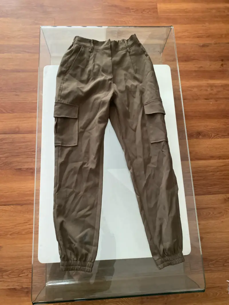 Pantalones cargo marrón oliva - 1