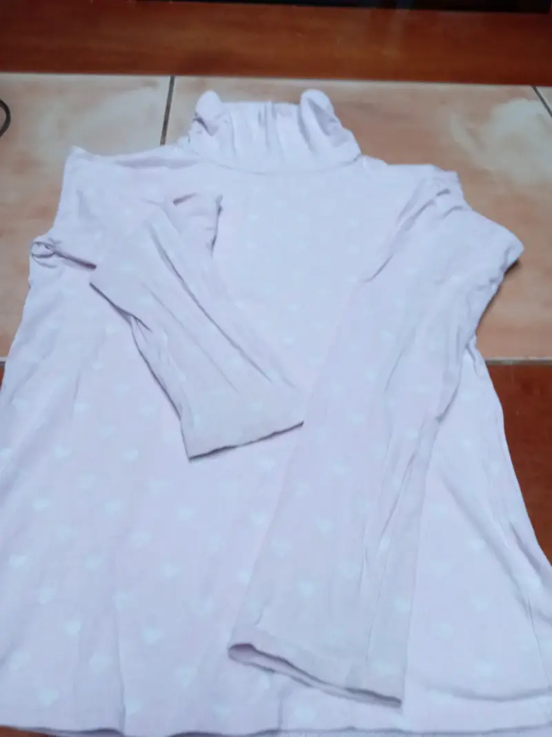 Polera cuello alto lila claro - 1