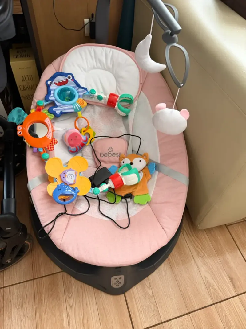Silla mecedora para bebé Bebesit