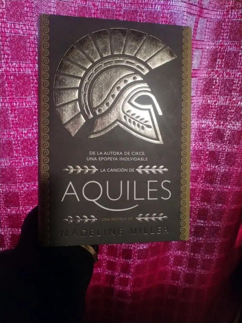 Libro 'La canción de Aquiles'