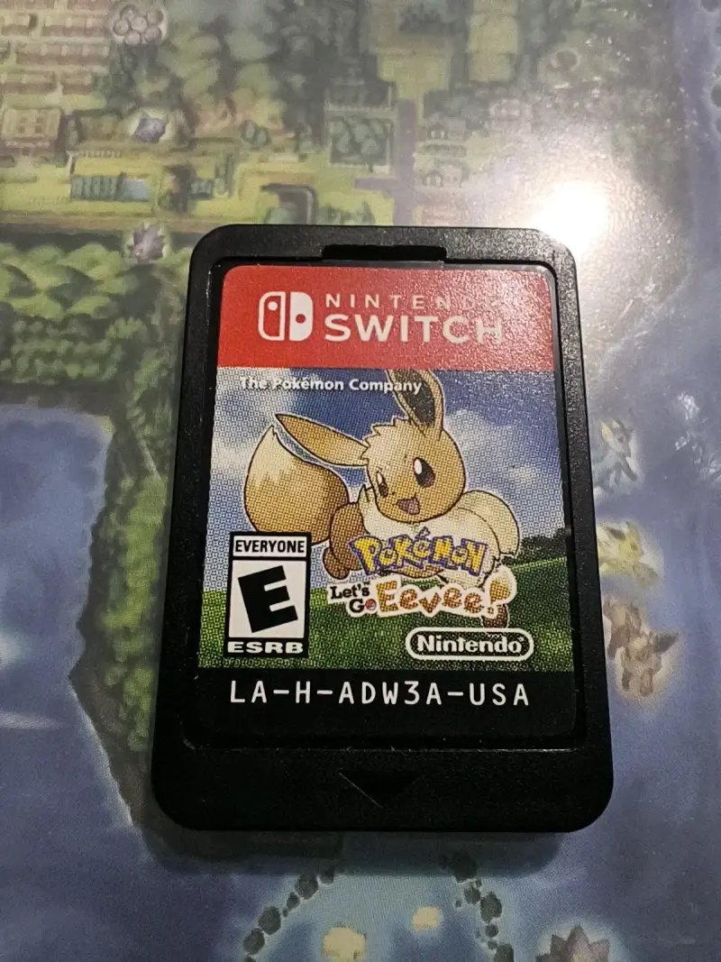 Juego Pokémon Let's Go Eevee para Switch - 3