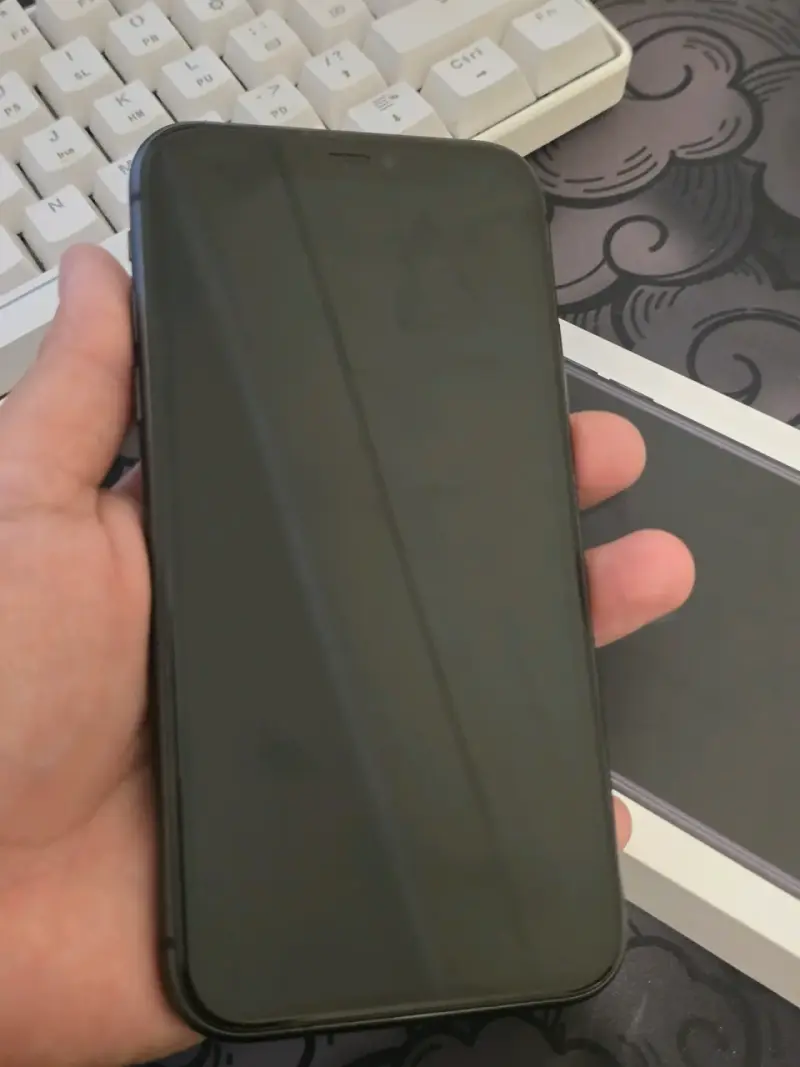 Iphone 11 64GB - 1
