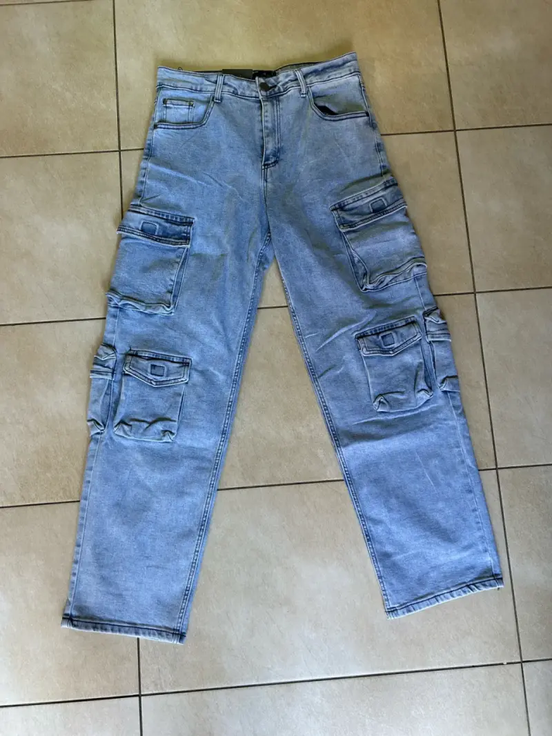 Jeans cargo celestes hombre - 4