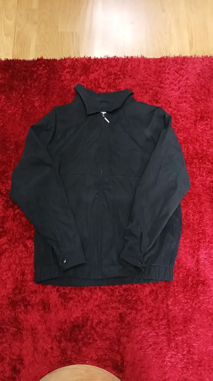 Chaqueta negra para invierno