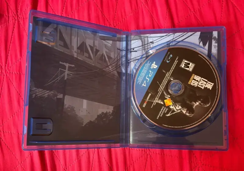 Juego PS4 The Last of Us Remastered - 3