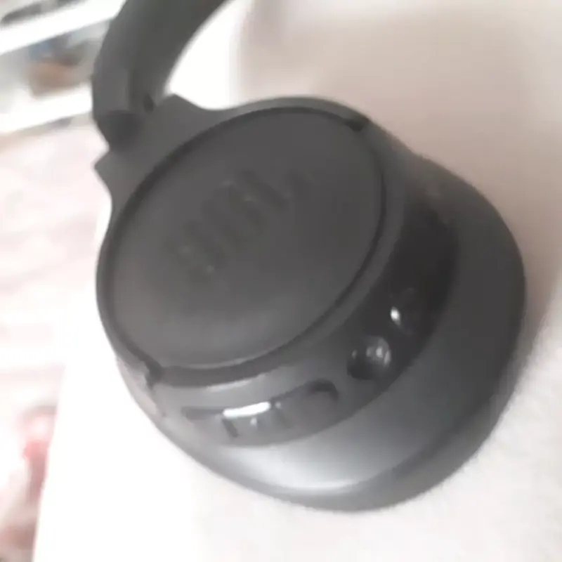 Audífonos JBL negros inalámbricos 770 NC - 1
