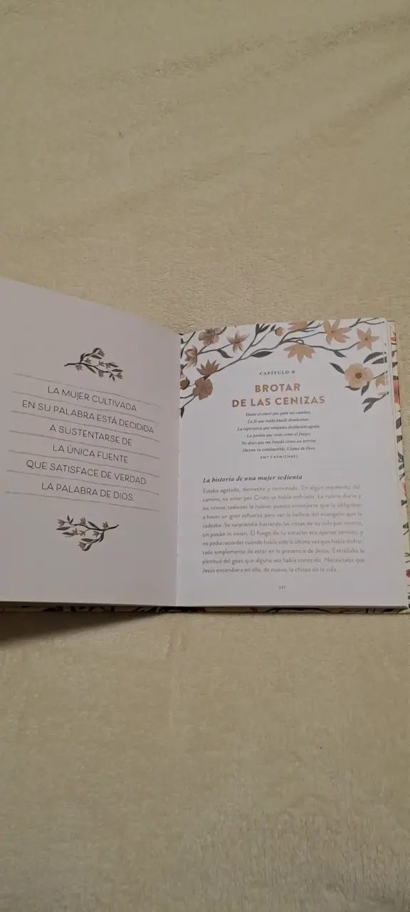 Libro 'La mujer cultivada en su palabra' - 3