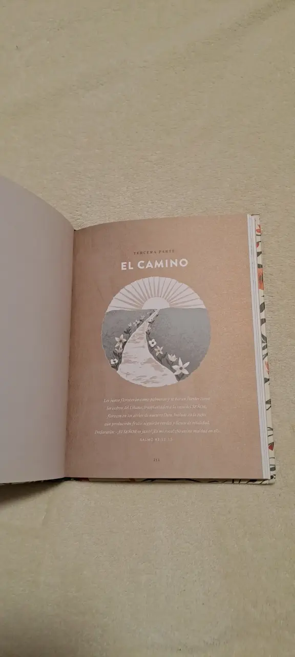 Libro 'La mujer cultivada en su palabra' - 4
