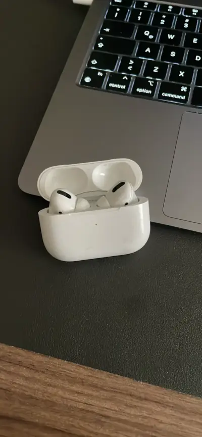 🔥AirPods Pro 1 originales con detalle!! - miniatura 1