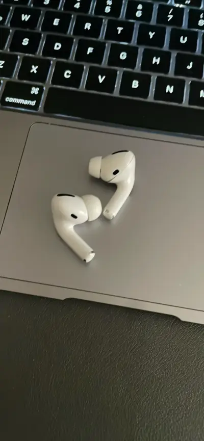 🔥AirPods Pro 1 originales con detalle!! - miniatura 2