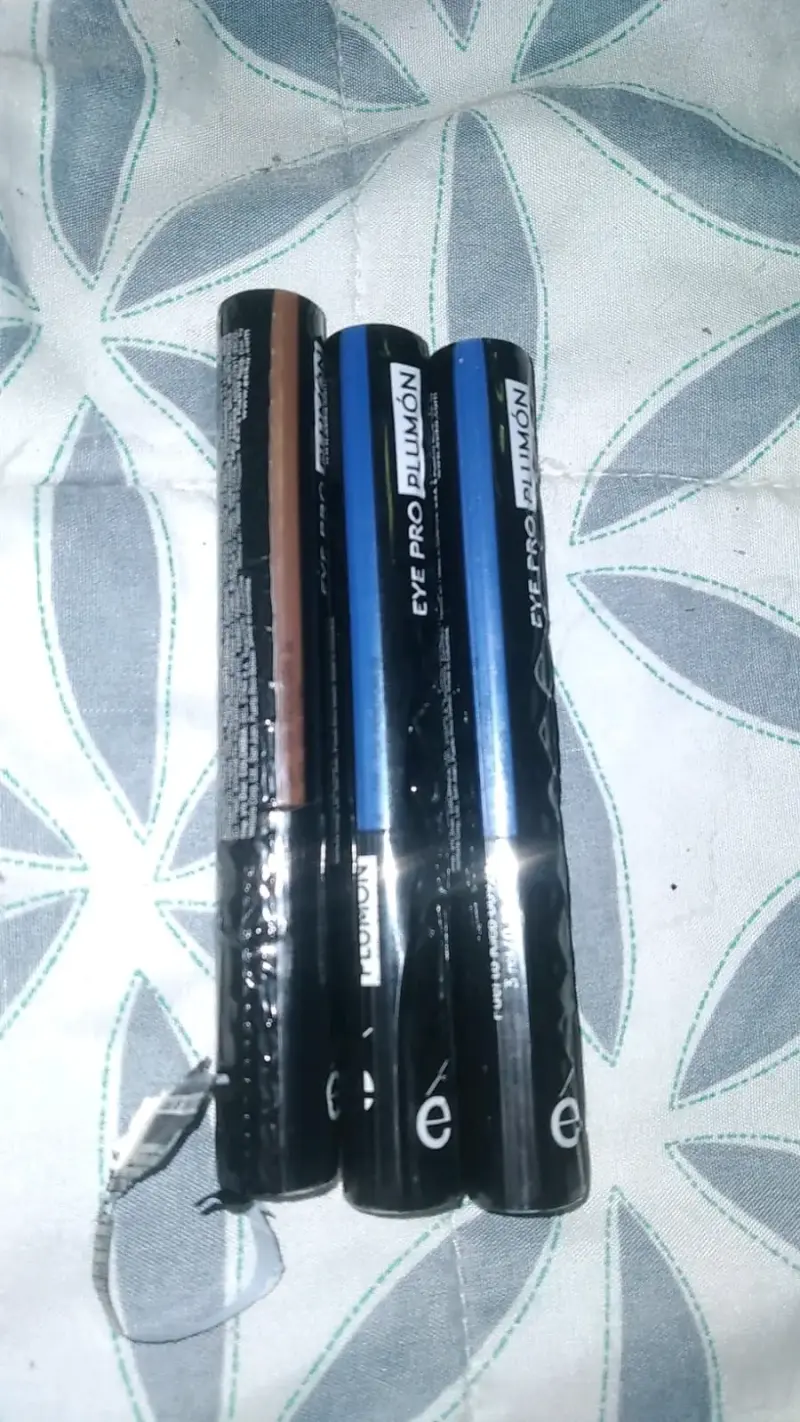 Set de delineadores Eye Pro
