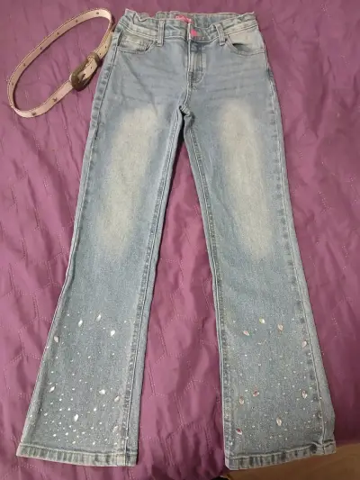 Jeans con detalles brillantes - miniatura 1