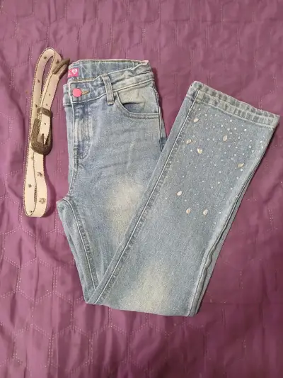 Jeans con detalles brillantes - miniatura 3
