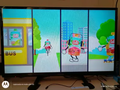Televisor LED Panasonic 32 pulgadas - miniatura 2