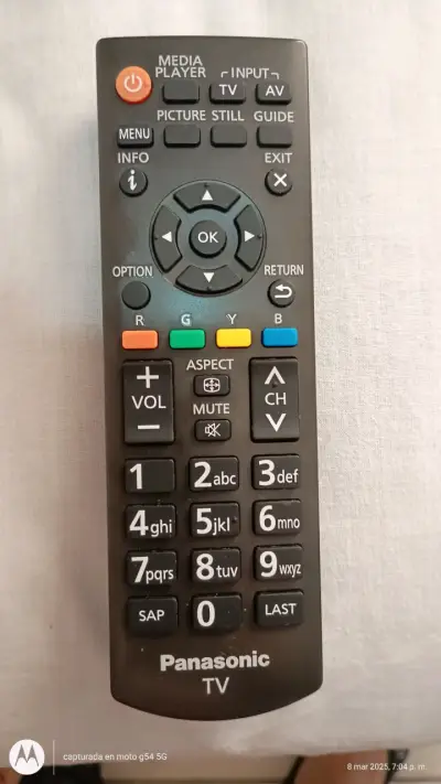 Televisor LED Panasonic 32 pulgadas - miniatura 4