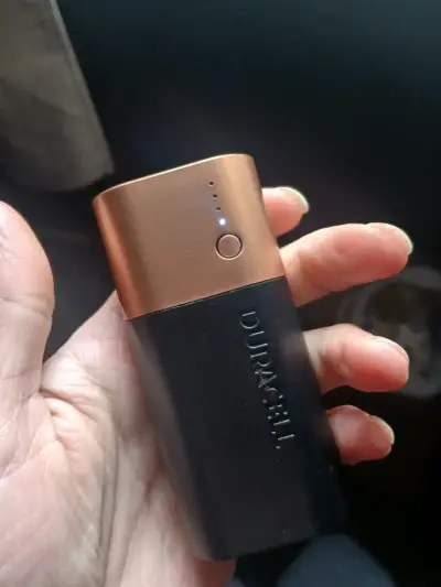Power bank portatil Duracell negro - miniatura 2