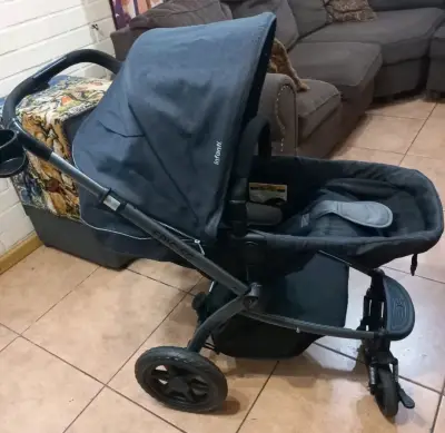Coche de bebé 2 en 1 azul y gris - miniatura 3