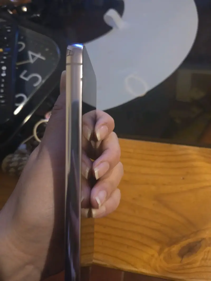 Smartphone en buen estado - 1