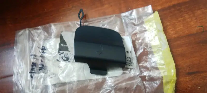 Tapa remolque trasera M Benz clase A - 5