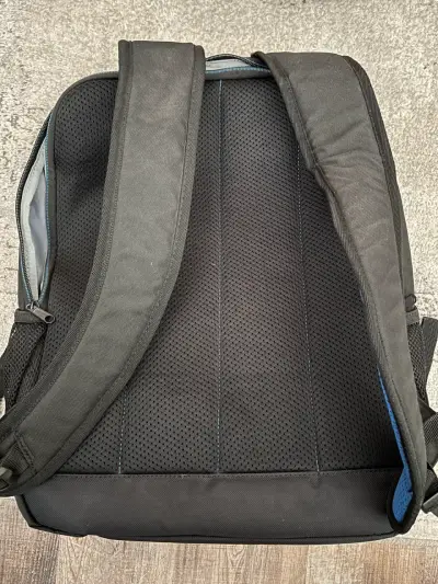 Mochila Dell negra con diseño - miniatura 3