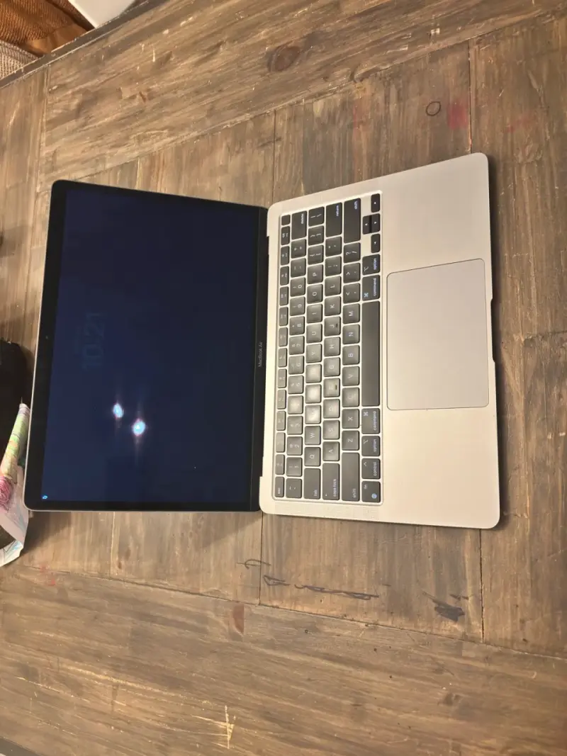 Macbook M1 - 3
