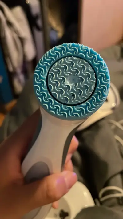 Cepillo facial eléctrico - miniatura 2