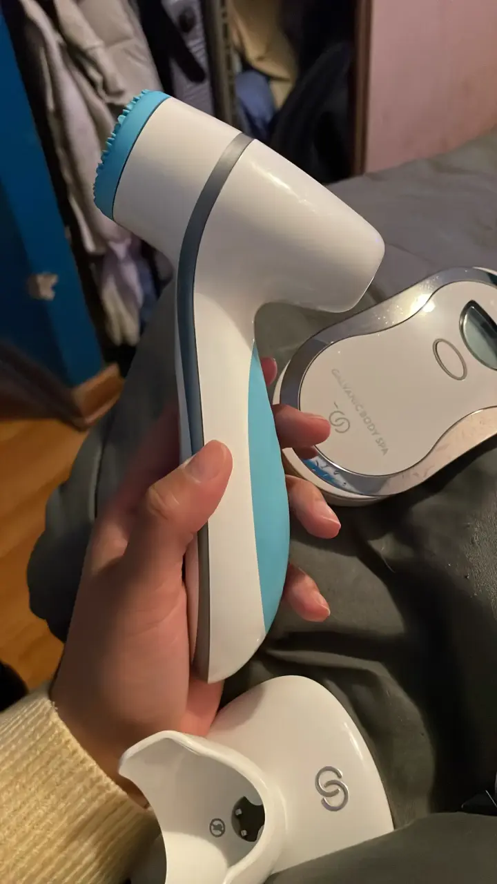 Cepillo facial eléctrico - 3