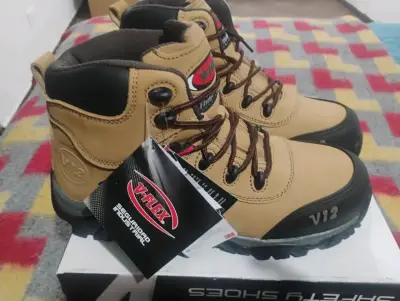 Botas de seguridad beige V12 - miniatura 1