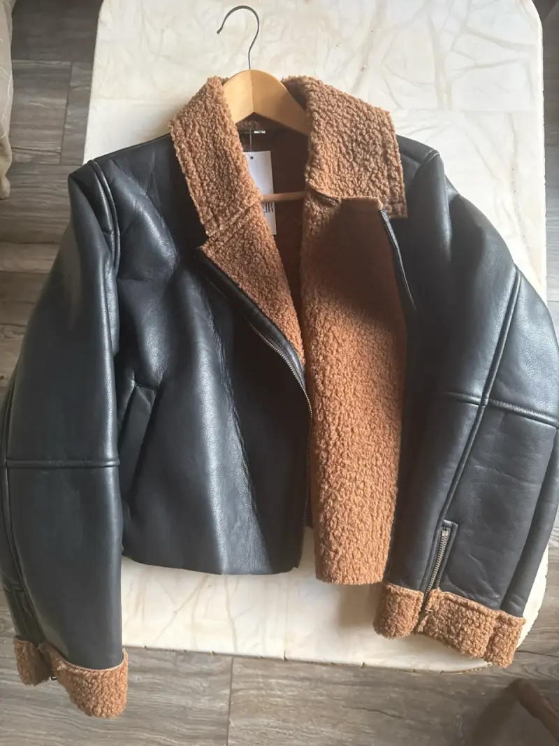 Chaqueta de ecocuero negra chiporro - 1