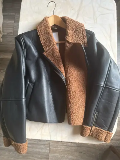 Chaqueta de ecocuero negra chiporro - miniatura 1