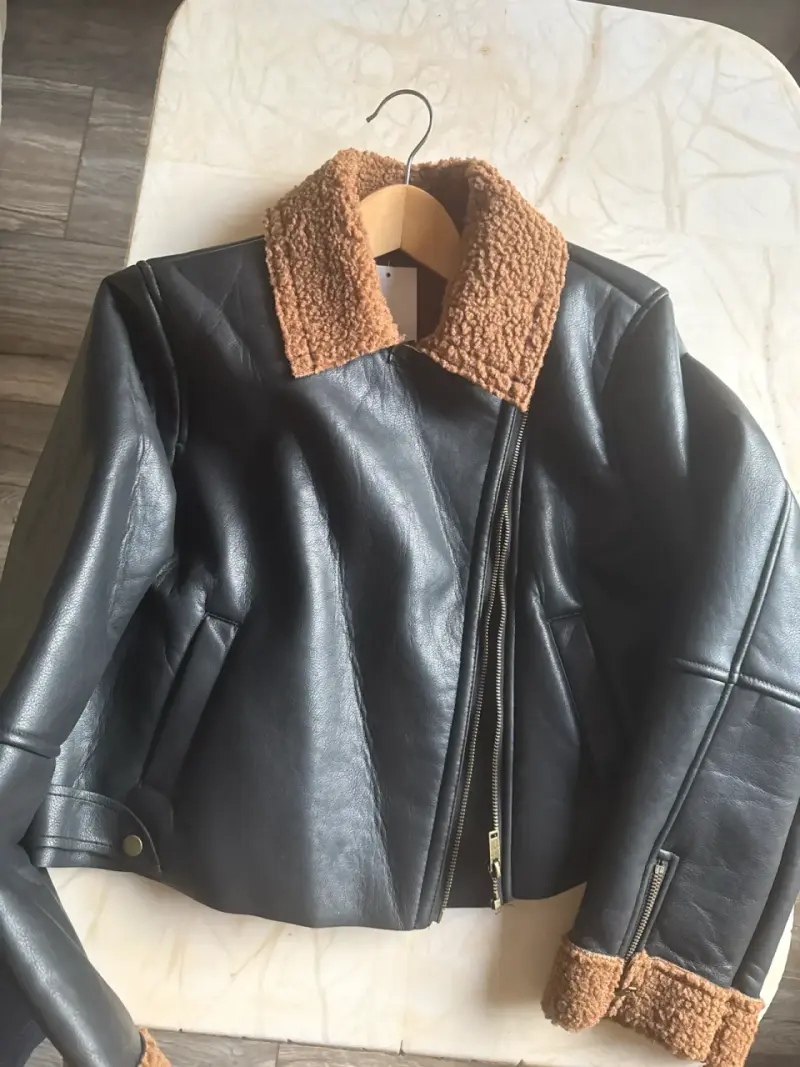 Chaqueta de ecocuero negra chiporro - 3