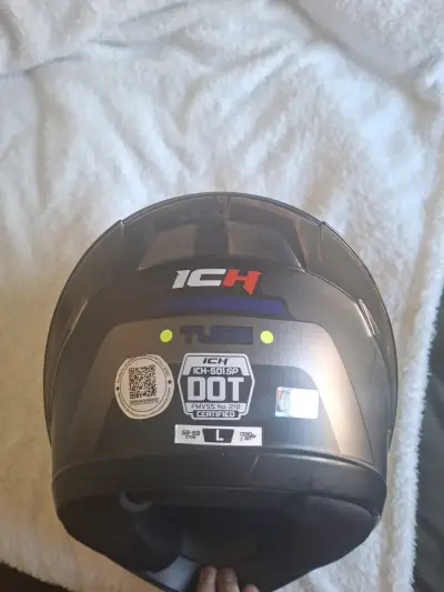 Casco de moto negro con diseño talla L - miniatura 3