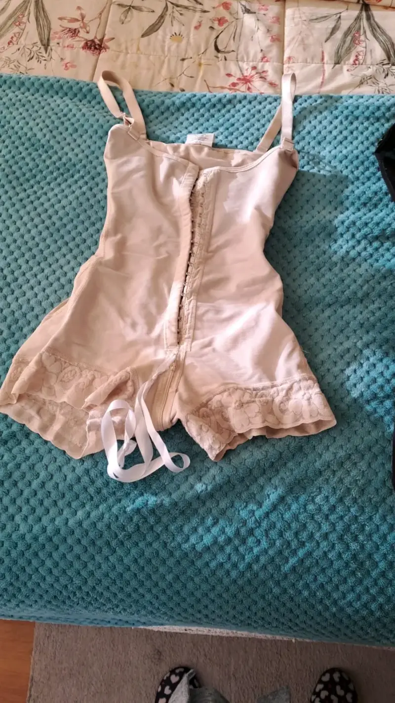 Corset moldeador beige