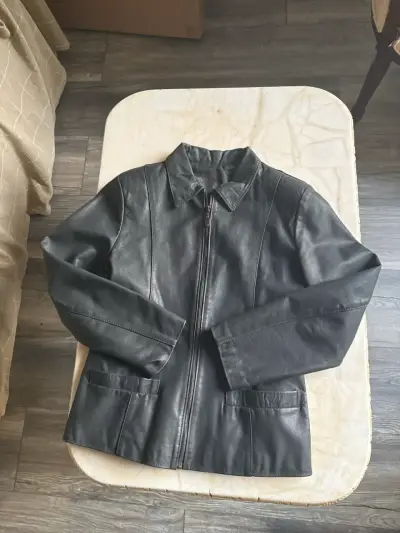 Chaqueta de cuero negra mujer - miniatura 1