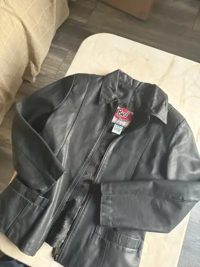 Chaqueta de cuero negra mujer - miniatura 3
