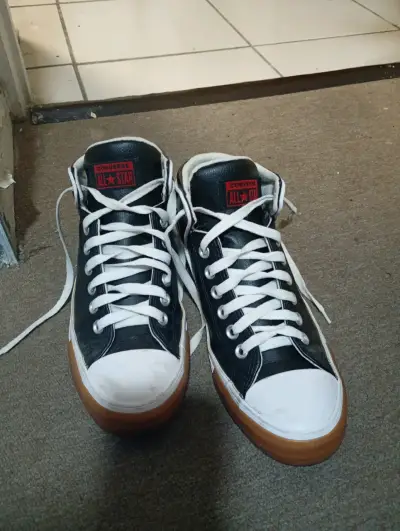 Zapatillas Converse negras - miniatura 1