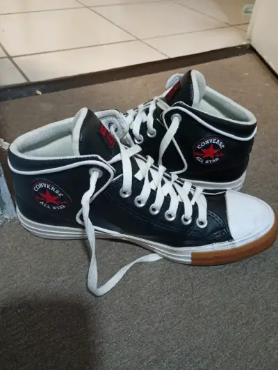Zapatillas Converse negras - miniatura 2